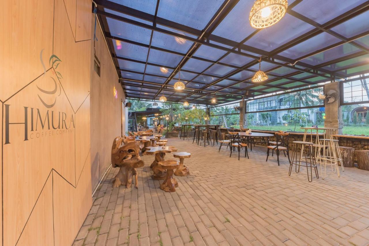 Urbanview Hotel Khayrizsan Tasikmalaya By Reddoorz Ngoại thất bức ảnh