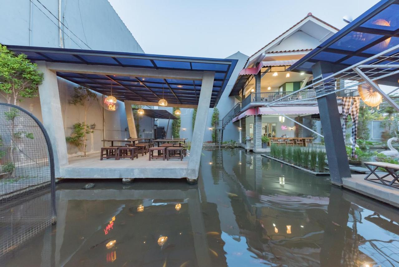 Urbanview Hotel Khayrizsan Tasikmalaya By Reddoorz Ngoại thất bức ảnh