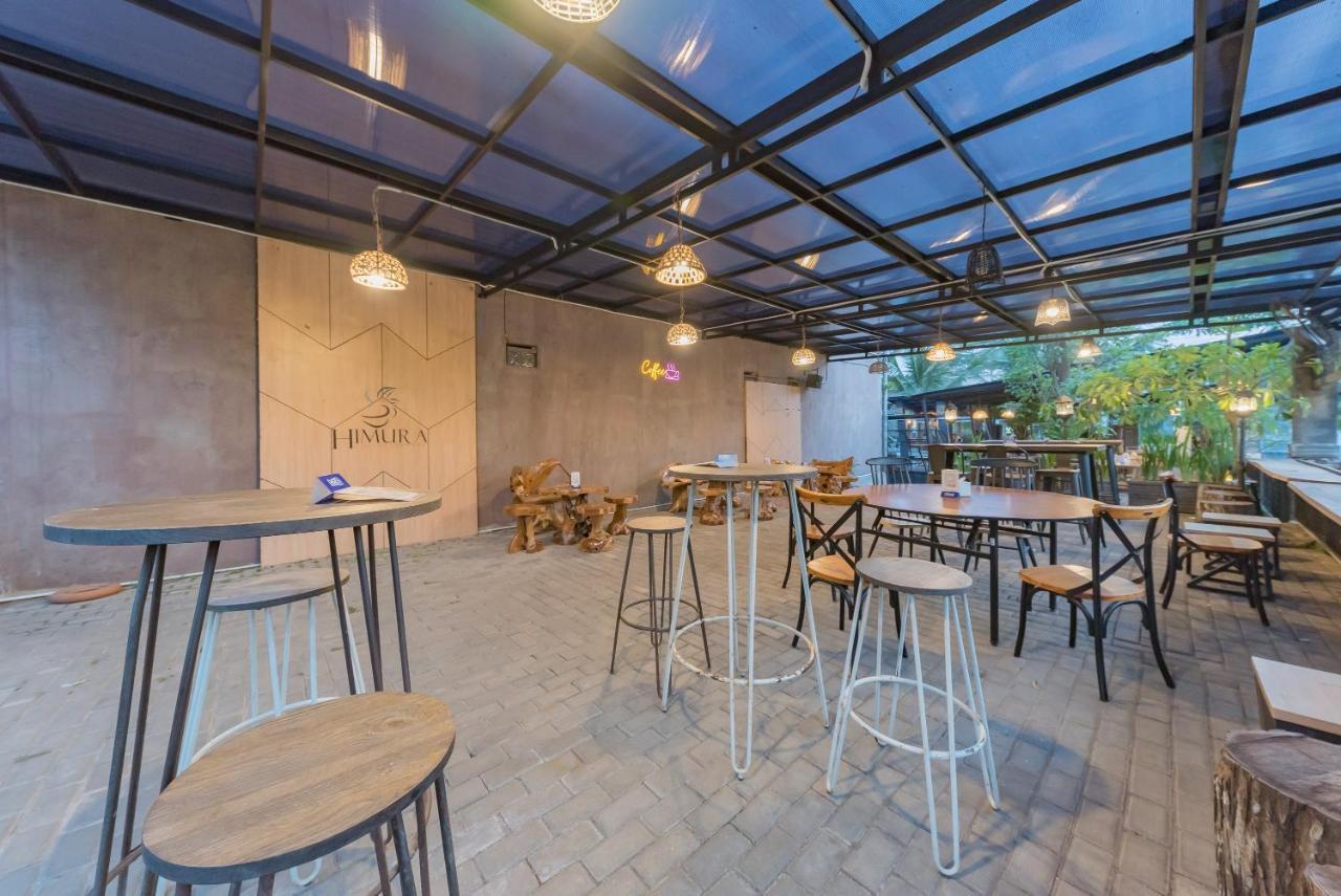 Urbanview Hotel Khayrizsan Tasikmalaya By Reddoorz Ngoại thất bức ảnh